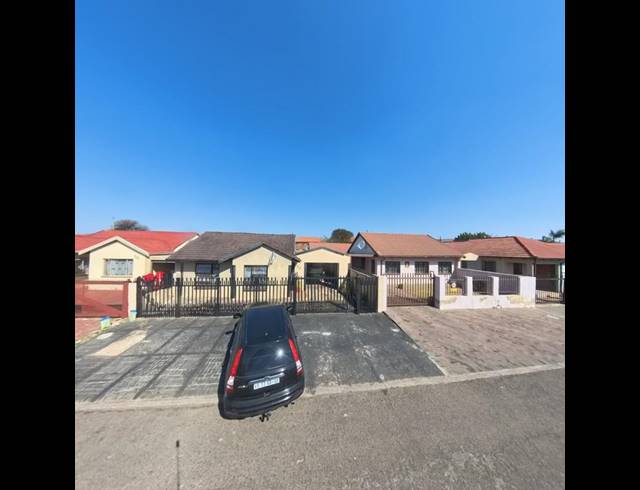2 BEDROOM HOUSE FOR SALE IN KARENPARK